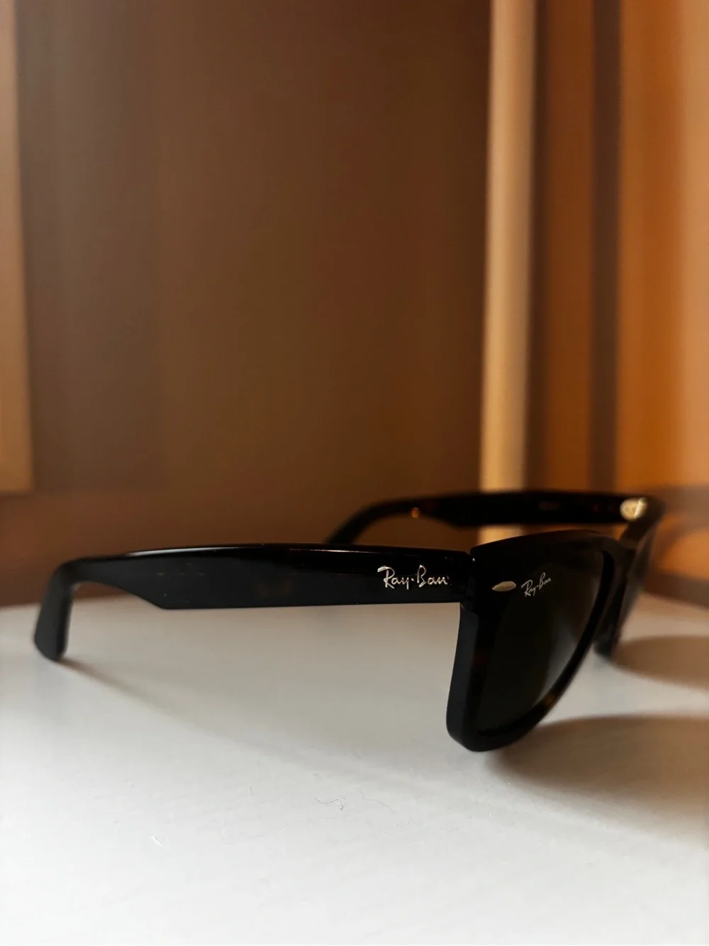 Ray-Ban Classic Wayfarer Dark Tortoise Sunglasses